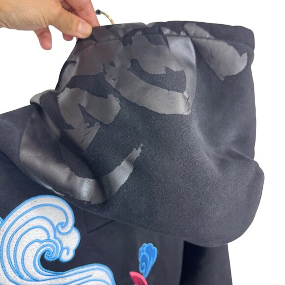 Oni by Bibisama Black Embroidered Anime Style Pullover Hoodie Men's Size M/L - Picture 6 of 14